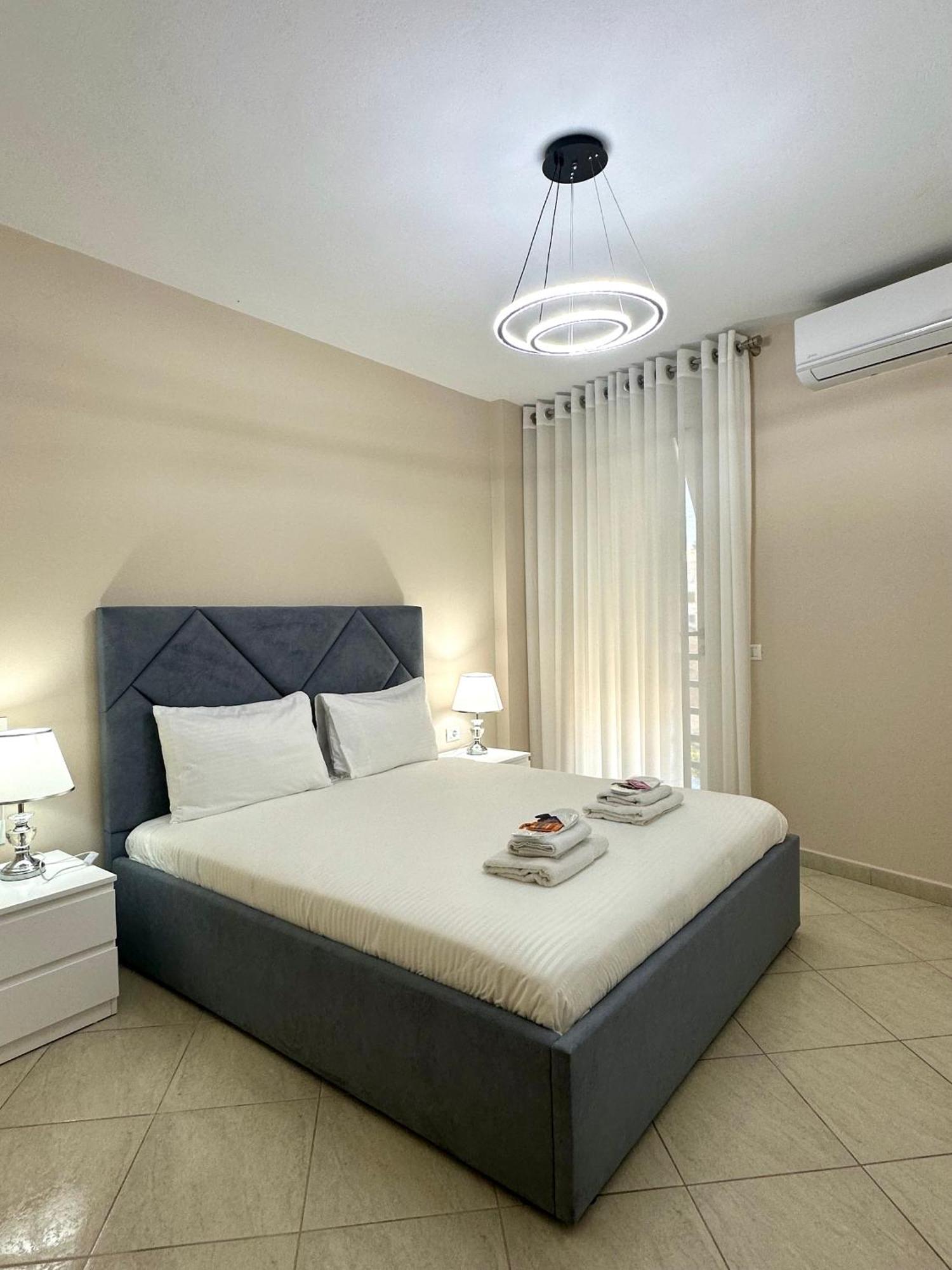 Olis Place Тирана Экстерьер фото